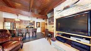 Timberline Condominiums 1 Bedroom Deluxe Unit C1B